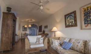 Venta de estupendo frontal de 3 dormitorios y 2 ba