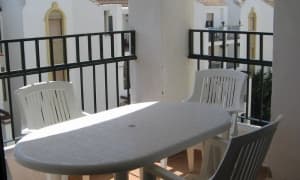 Bonito ático de 3 dormitorios y 2 baños en la urba