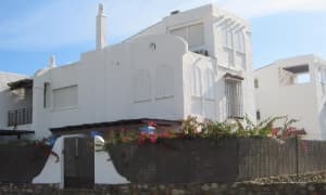 Casa con vistas y piscina privada en Bahía de la P