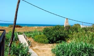 En venta coqueto apartamento semifrontal al mar en