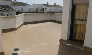 Bonito Ã¡tico de 3 dormitorios y 1 baÃ±os en la ur