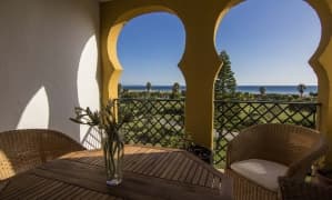 Venta de estupendo frontal de 3 dormitorios y 2 ba