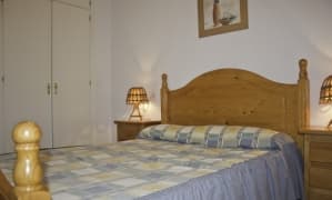 Apartamento de 2 dormitorios con amplia terraza en