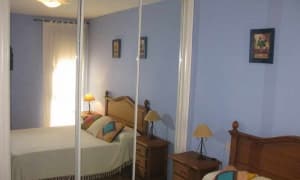 Apartamento de 2 dormitorios con 1 baño muy tranqu