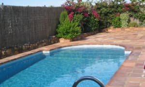 Casa con vistas y piscina privada en Bahía de la P