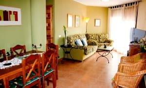 Confortable ático dúplex en la urbanización Atlant