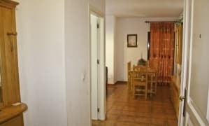 Apartamento de 2 dormitorios con amplia terraza en