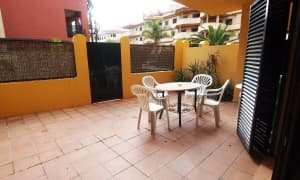 En venta bajo con jardin en la urbanizaciÃ³n Mar d