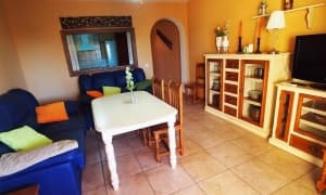 En venta apartamento con vistas al mar en Jardines