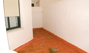 Venta de un bajo de 2 dormitorios y 3 terrazas en 