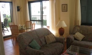 Confortable y amplio apartamento en venta de 4 dor