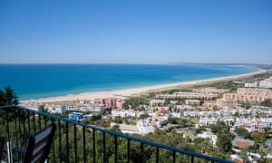 Se vende chalet en atlanterra llamada playa de los