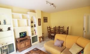 En venta apartamento en la urbanizacón Aretusa en 