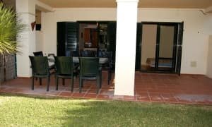 Venta vivienda en planta baja con jardín privado e