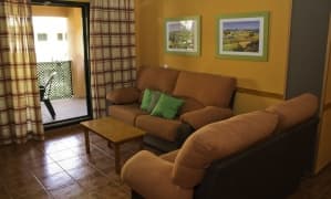 Venta de apartamento de 2 dormitorios con amplia t