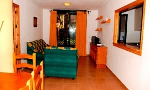 Se vende apartamento de 2 dormitorios en urbanizac