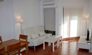 Venta apartamento con bonitas vistas al mar en urb