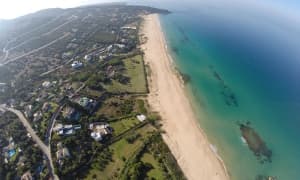 En venta estupenda parcela en la playa 