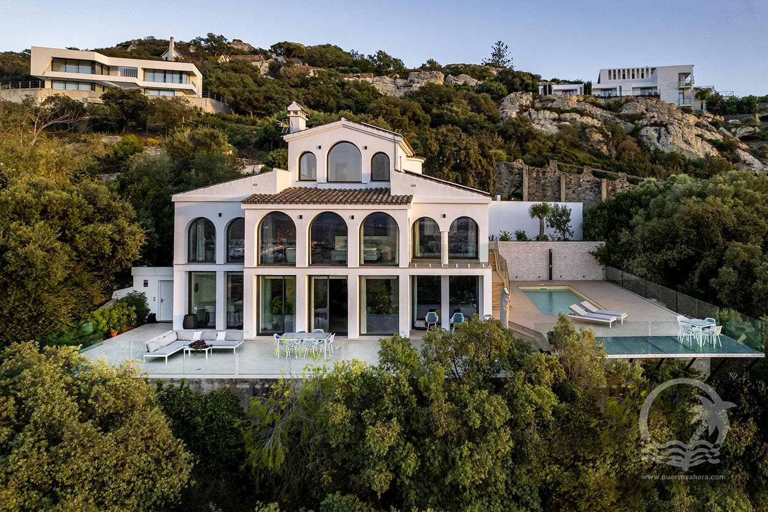 En vende villa en zona exclusiva de  Atlanterra. - Imagen de la propiedad