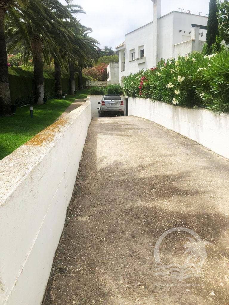 En venta plazas de garaje en la urbanización Atlanterra Pueblo. - Imagen de la propiedad
