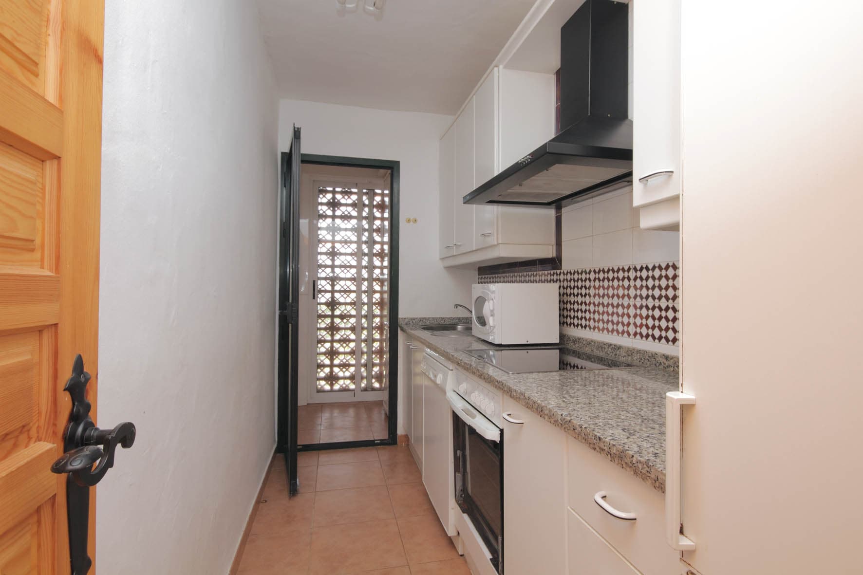 Espectacular apartamento frontal al mar de 3 dormitorios y 2 baños en la urbanización Atlanterra Playa en Zahara de los Atunes - Imagen de la propiedad