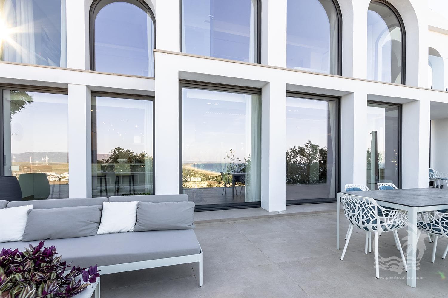 En vende villa en zona exclusiva de  Atlanterra. - Imagen de la propiedad
