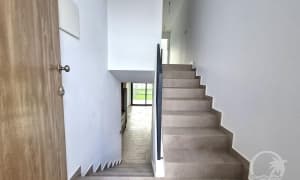 En venta Bajo Dúplex Estudio Profesional