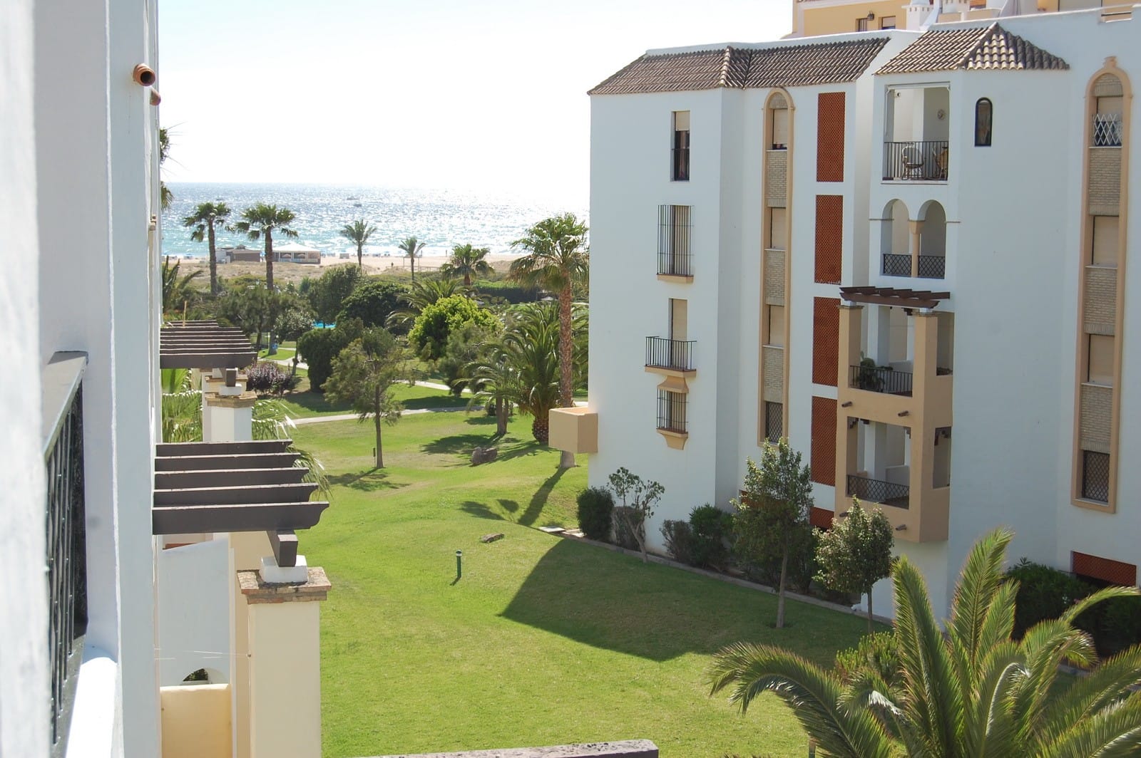 En venta apartamento con vistas en la urbanziación Atlanterra Playa. - Imagen de la propiedad