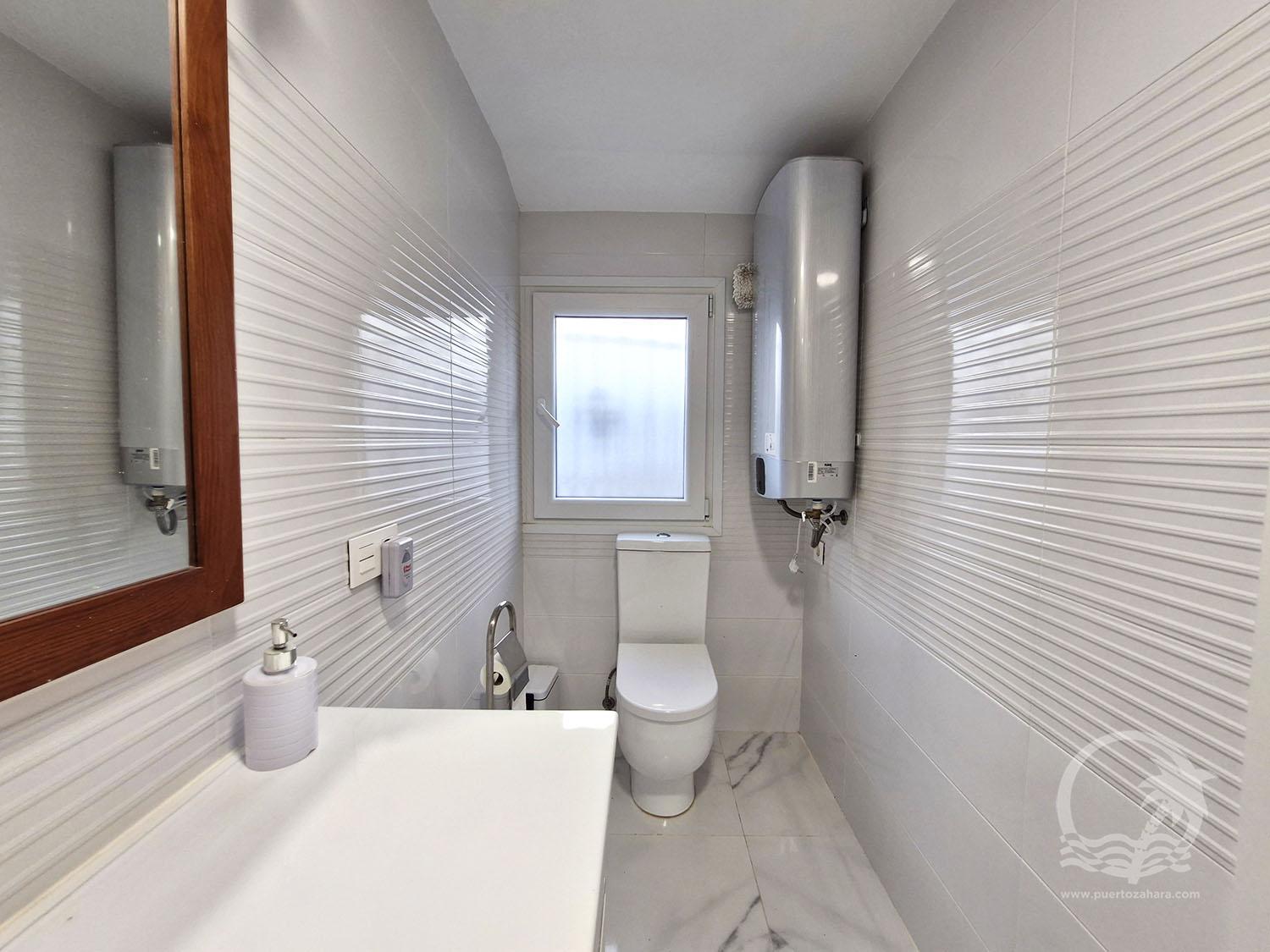 Encantadora Casa Adosada en Venta en el Poblado de Várelo - Imagen de la propiedad