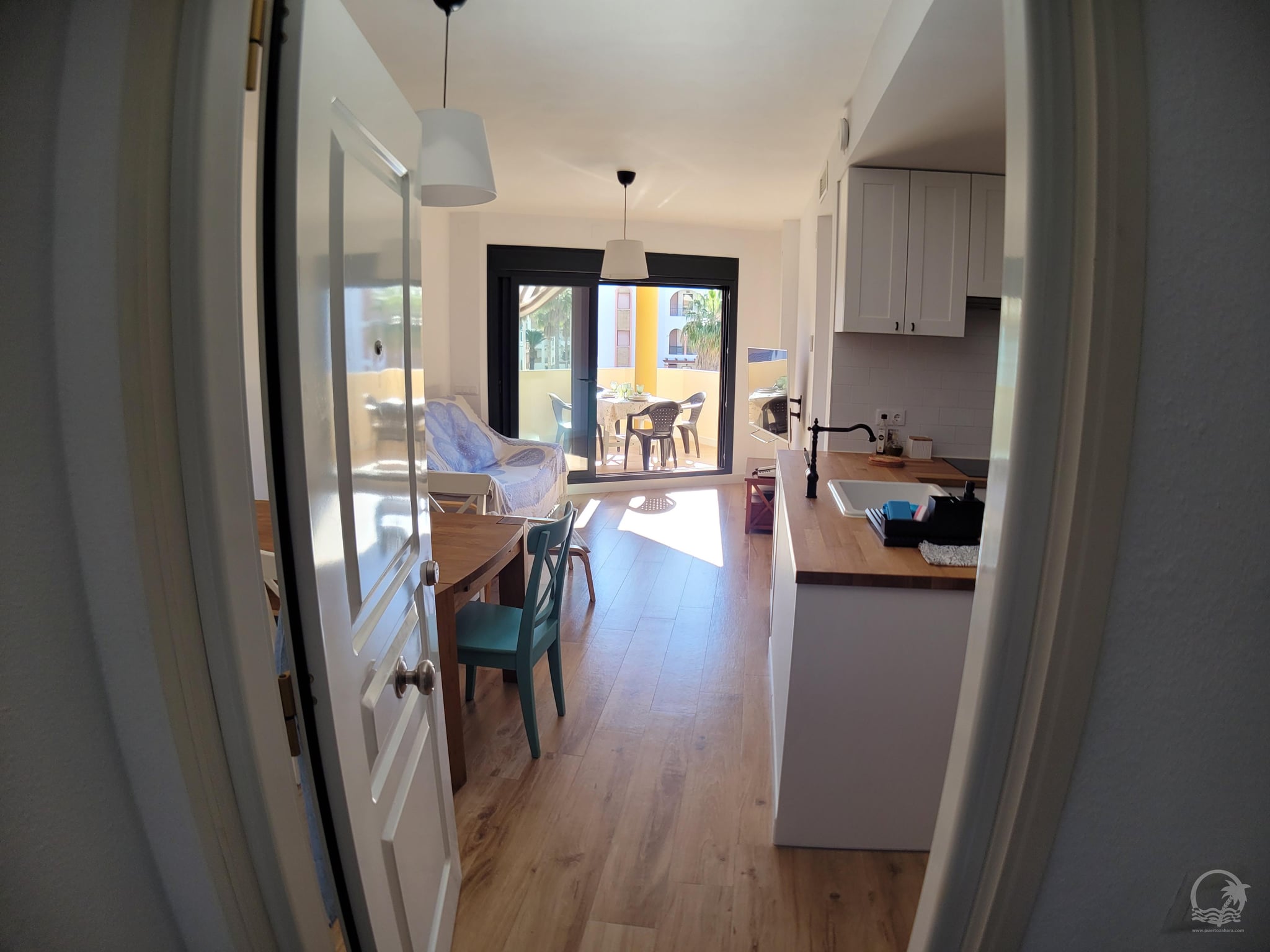 Apartamento de 2 dormitorios y 2 baños en la urbanización Mar de Plata en Atlanterra - Fotografía inmueble