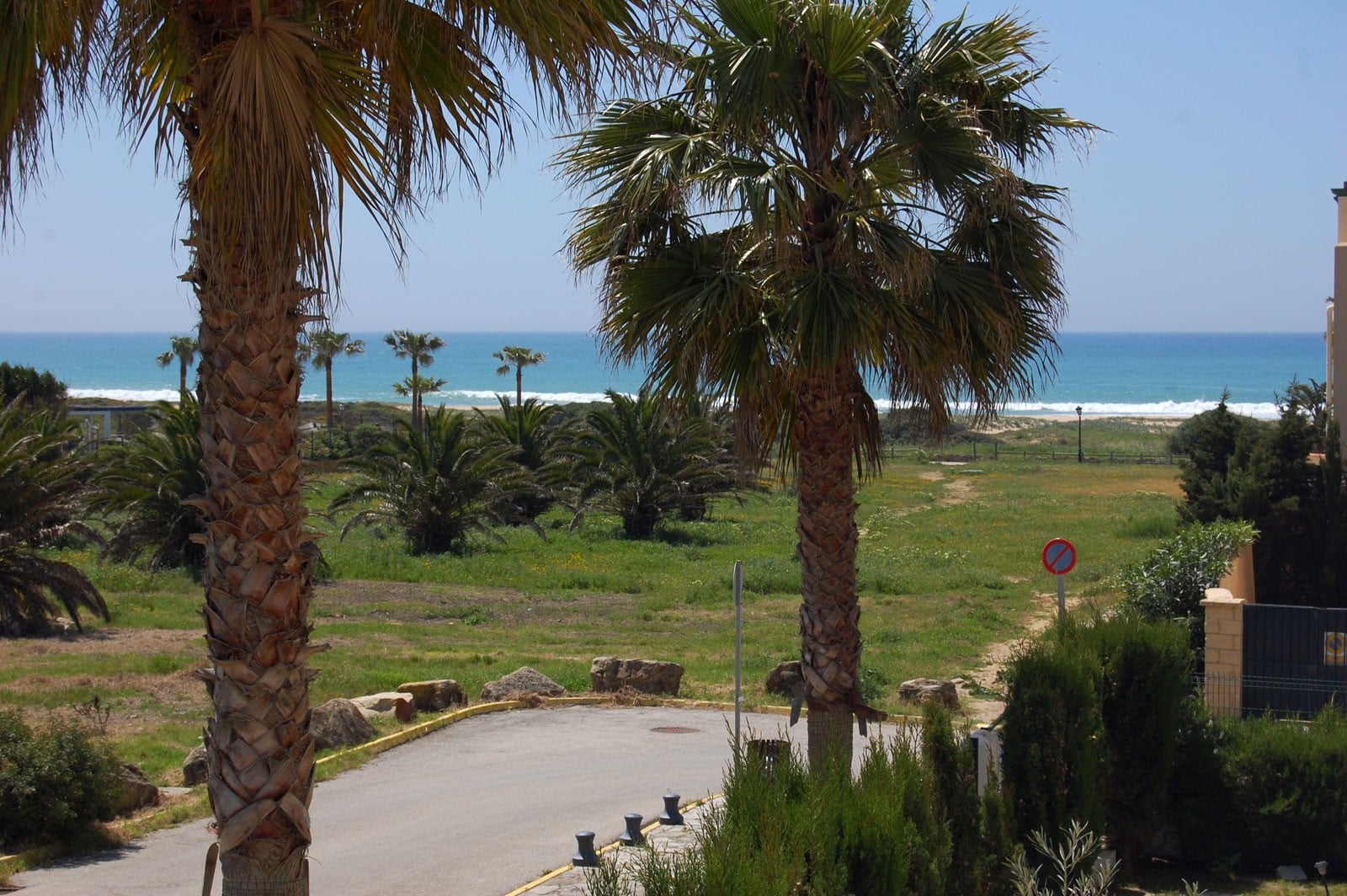 Alquiler apartamento 2 dormitorios  y 1 baño en la urbanización Almadraba Playa en Atlanterra - Fotografía inmueble