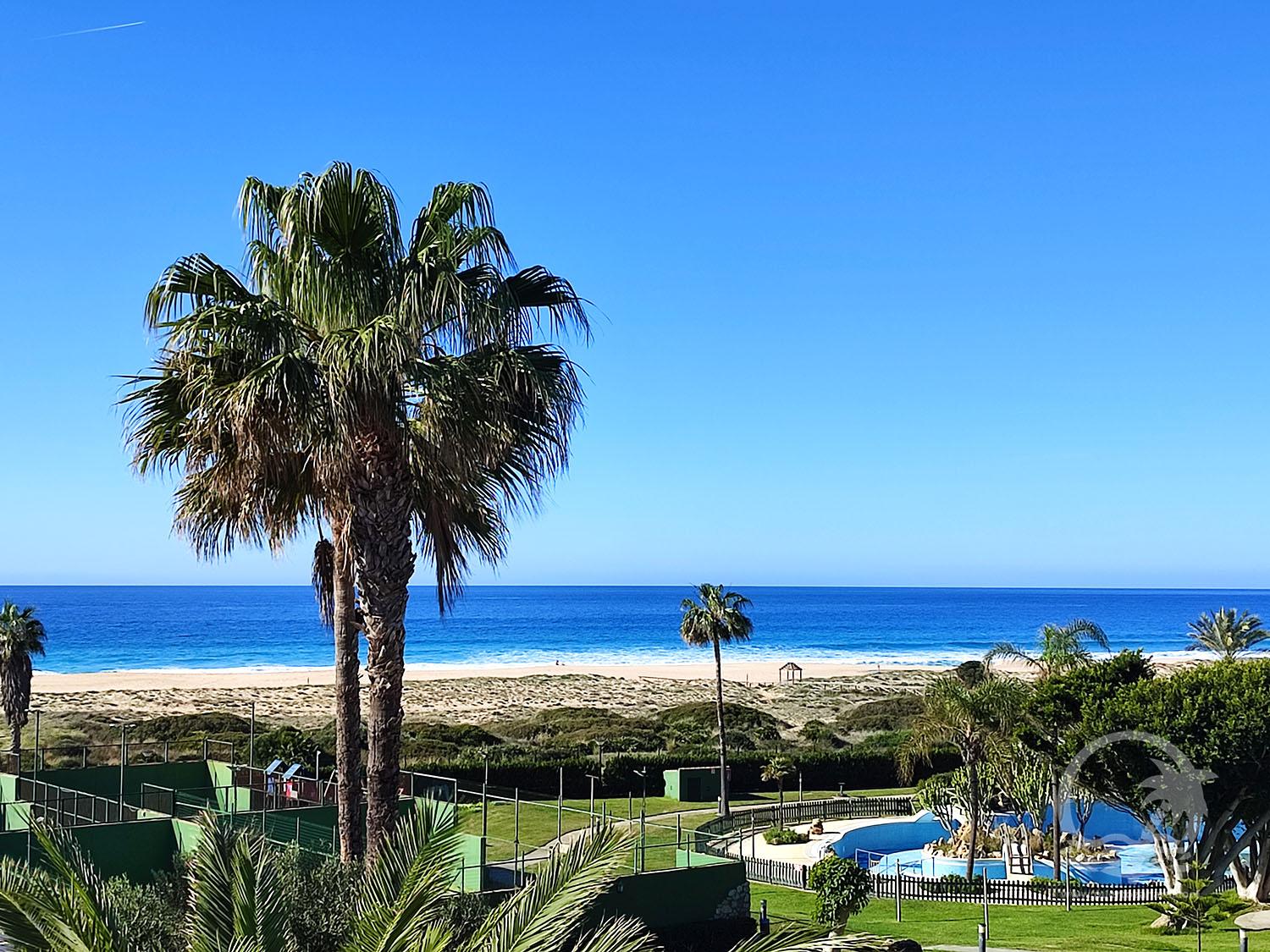 EN VENTA ÁTICO DUPLEX EN LA URBANIZACION ATLANTERRA PLAYA. - Imagen de la propiedad