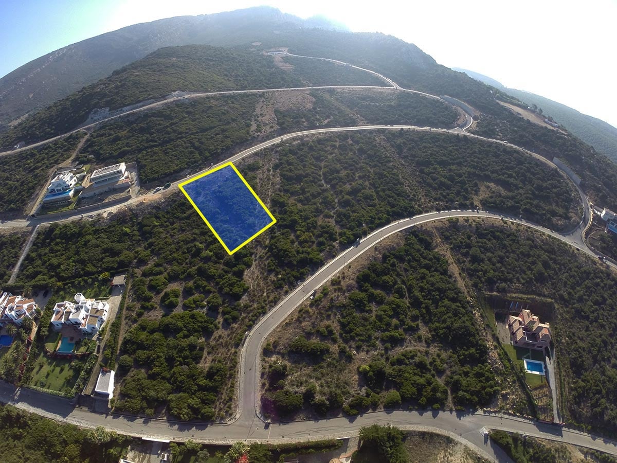 Oportunidad de comprar una parcela urbana en Atlanterra, zona del faro Camarinal. - Imagen de la propiedad