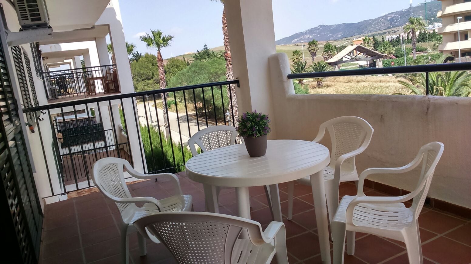 Alquiler apartamento 2 dormitorios  y 1 baño en la urbanización Almadraba Playa en Atlanterra - Fotografía inmueble