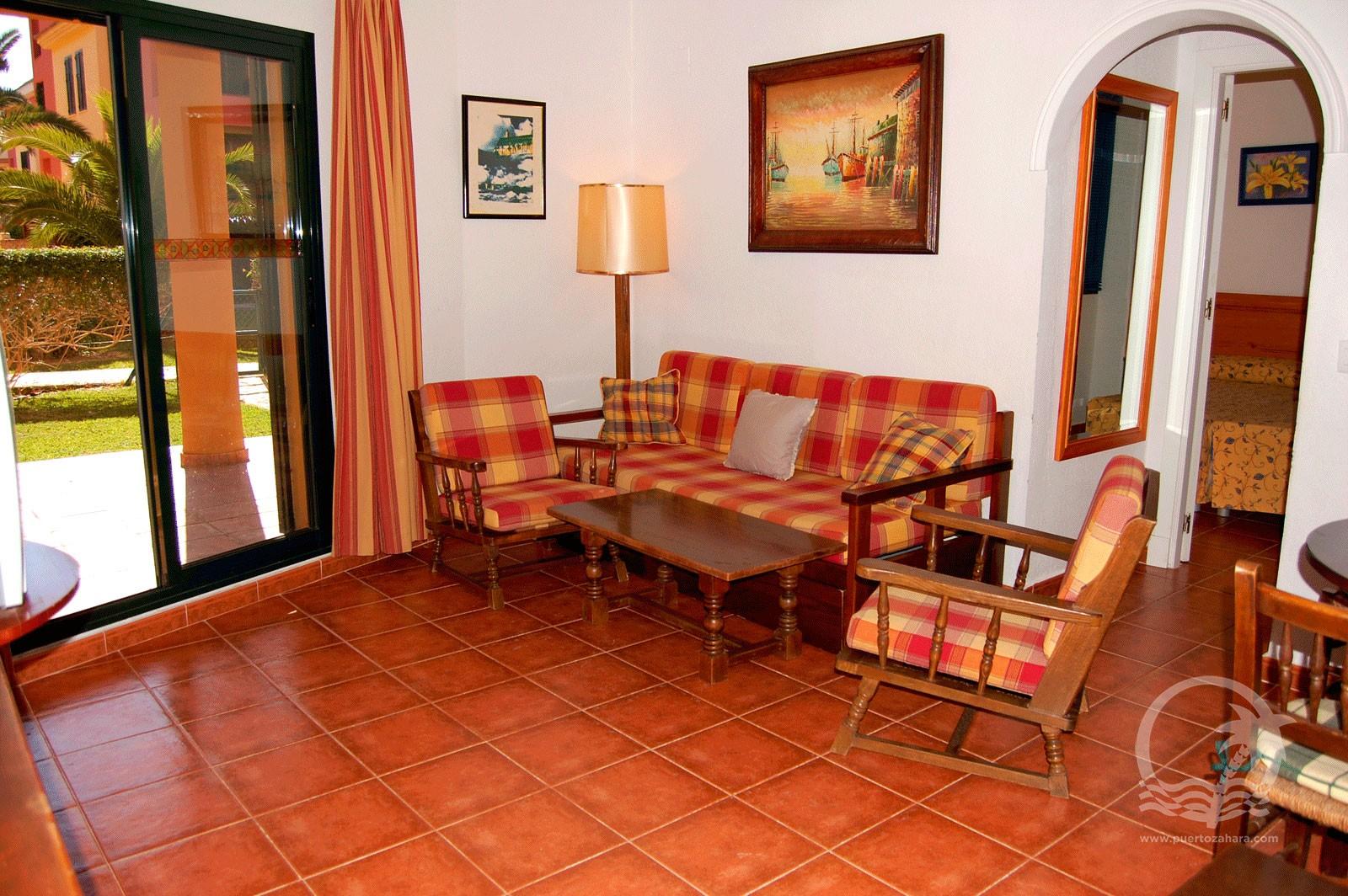 Bajo con jardín de 1 dormitorio en la urbanización Mar de Plata en Atlanterra - Fotografía inmueble