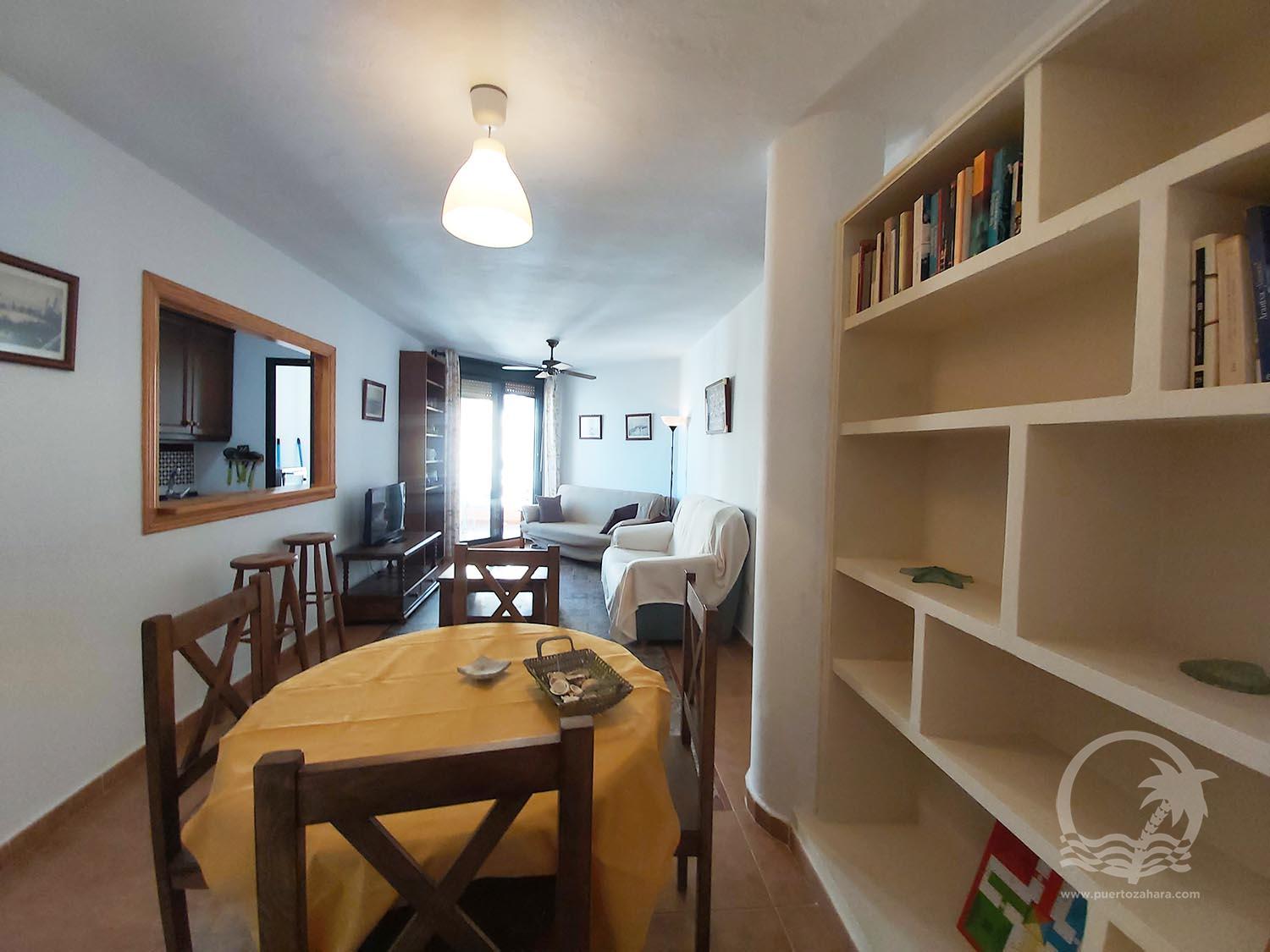 Apartamento de 2 dormitorios y 1 baño en la urbanización Atlanterra Playa en Atlanterra.  - Fotografía inmueble