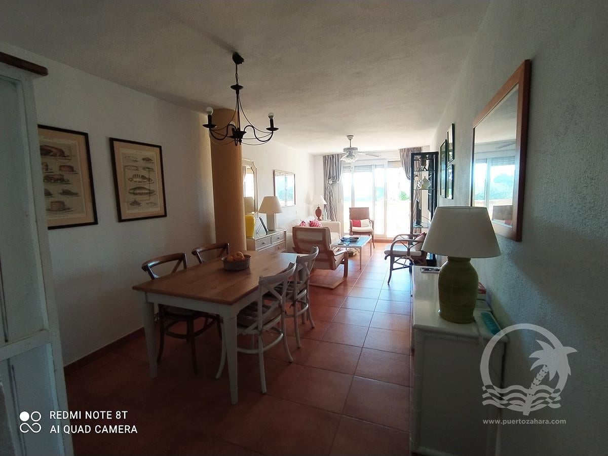 Apartamento de 3 dormitorios y 2 baños en la urbanización Atlanterra Costa en Atlanterra - Fotografía inmueble