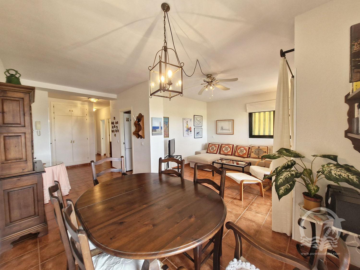 En venta apartamento de 3 dormitorios y 2 baños en la urbanización Mar de Plata. - Imagen de la propiedad