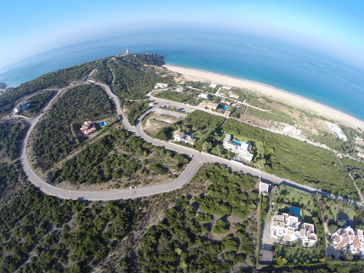 Se vende parcela en Atlanterra en urbanización Cabo Plata a pocos kilómetros de Zahara de los Atunes. - Imagen de la propiedad
