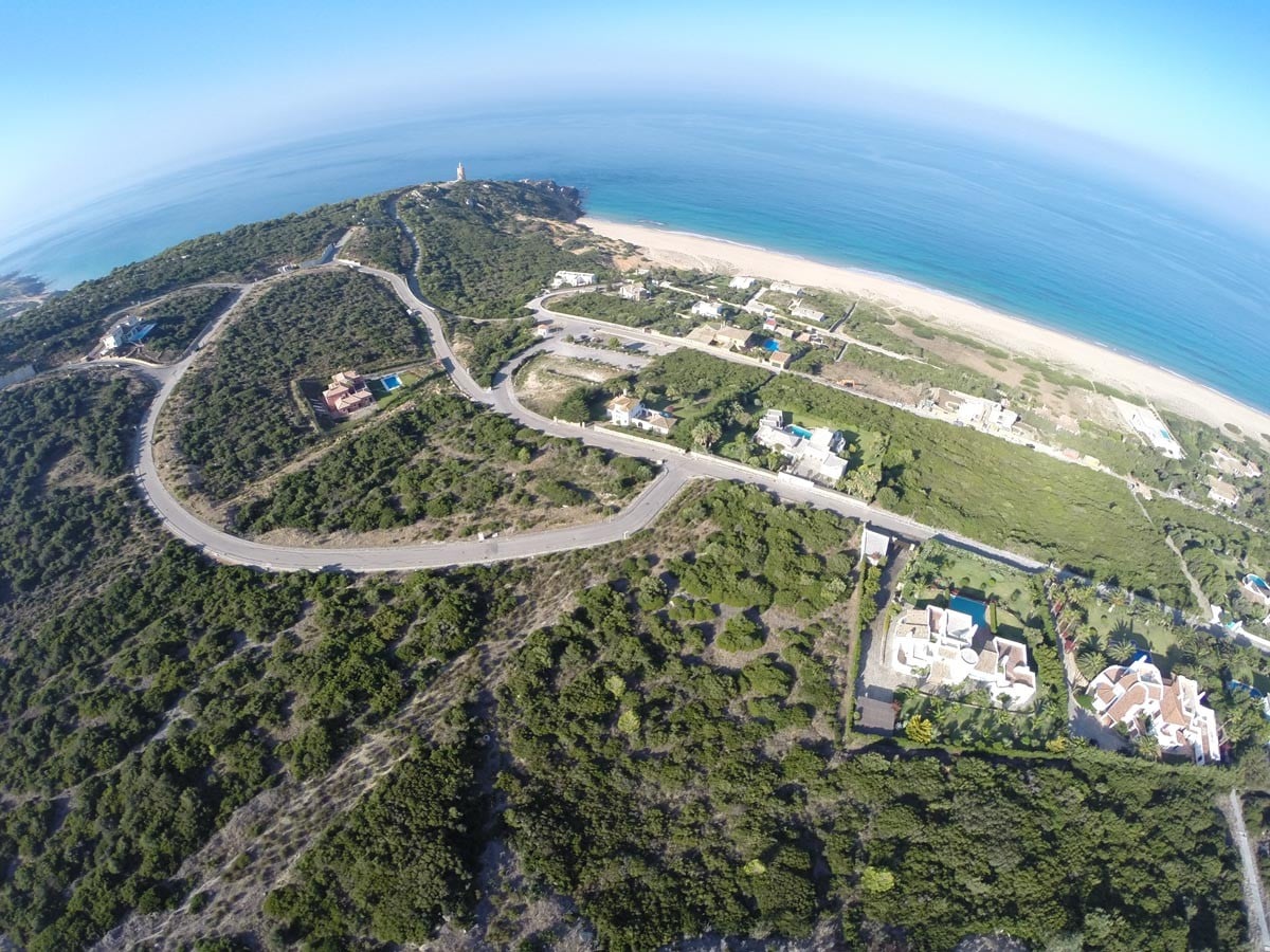 Se vende parcela en Atlanterra en urbanización Cabo Plata a pocos kilómetros de Zahara de los Atunes. - Imagen de la propiedad