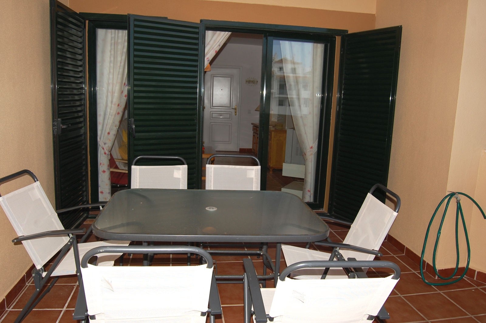 Alquiler de apartamentos de 2 dormitorios y 1 baño en la Urbanización Mar de Plata en Atlanterra - Fotografía inmueble